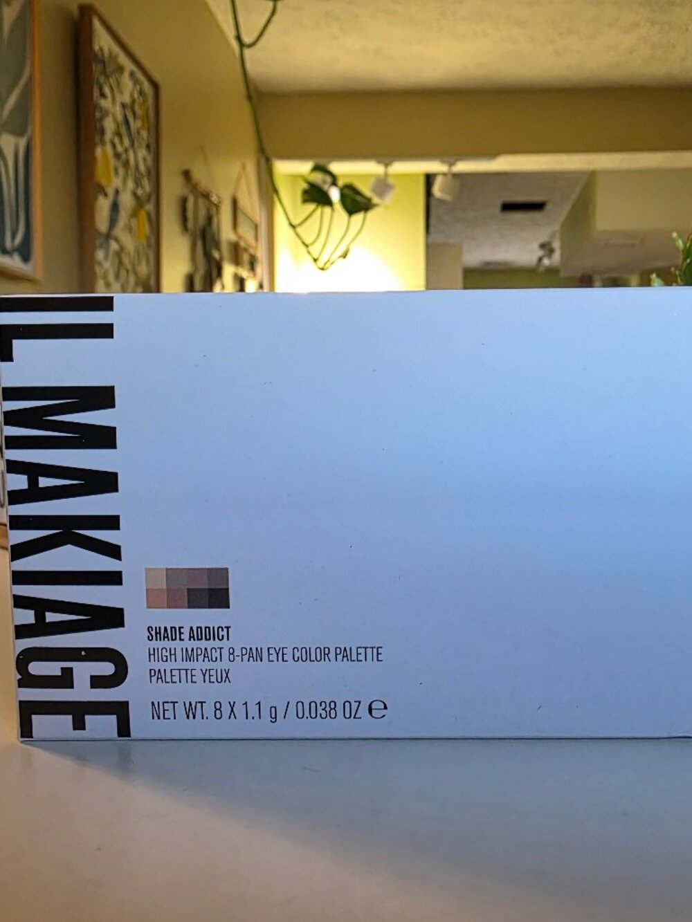 IL Makiage New York "Shade Addict" EyeShadow Palette